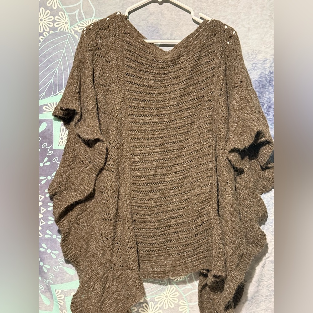 Free People Elegant Taupe Knit oversized Poncho - Picture 2 of 4